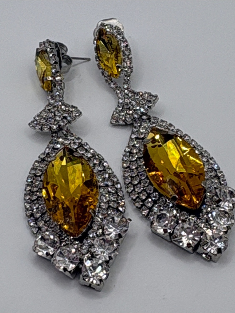 Yellow & White Austrian Crystal Earrings 3” long NWOTS - Picture 2 of 8